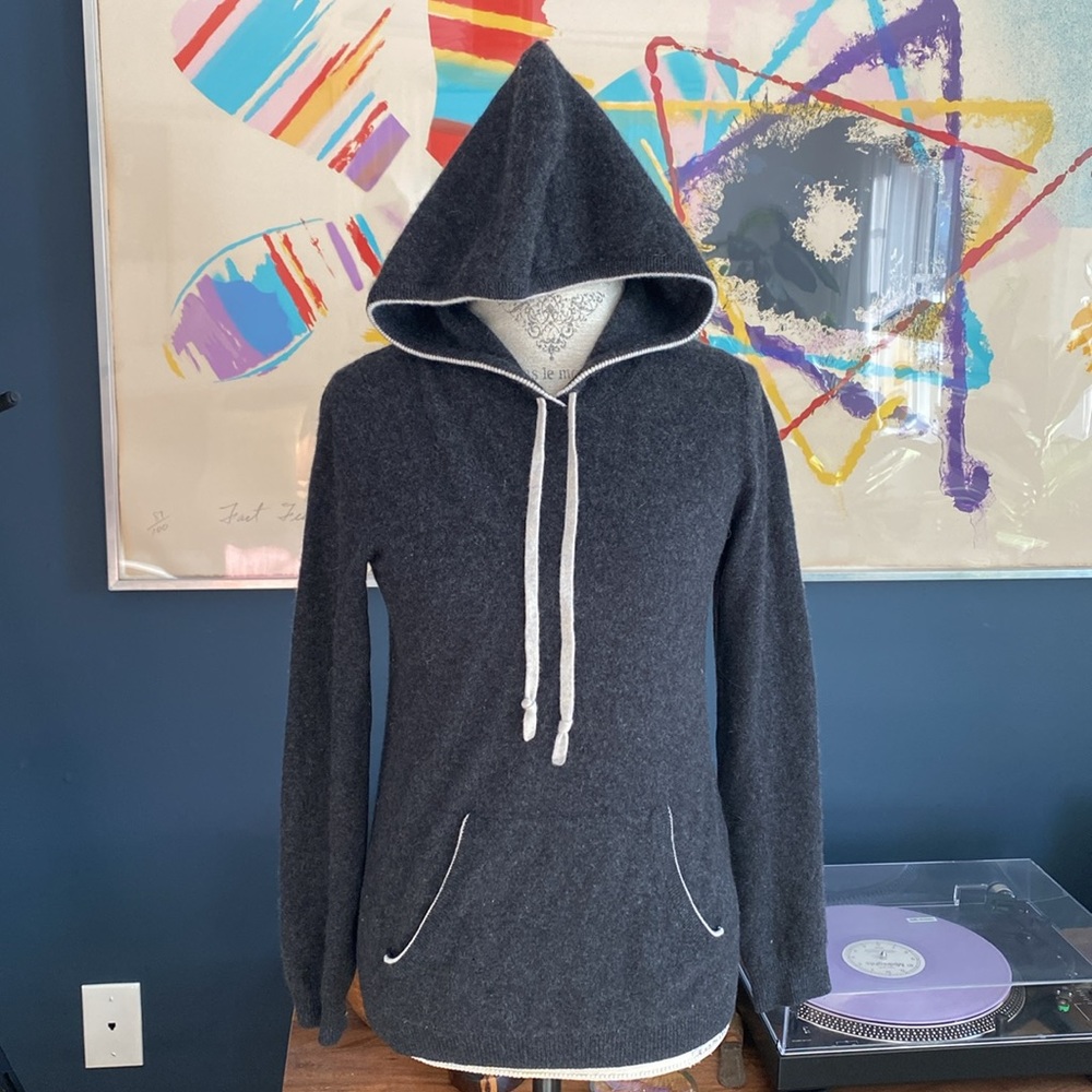 100% cashmere hoodie by Boden, size 6